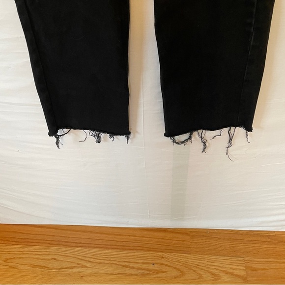 Nasty Gal High Waisted Black Jeans with Fray Size 4 - Picture 2 of 5